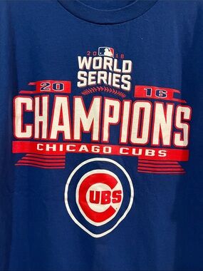 CUBS WORLD SERIES CHAMPIONS Chicago 2016 Men’s Unisex T-Shirt Red Wht Blue Sz:XL